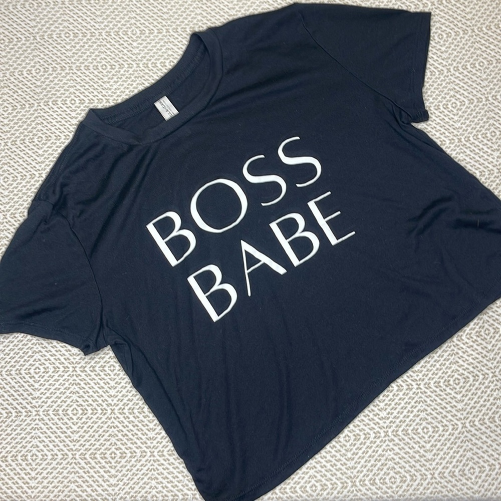 Custom Black crop Top Tee - "Boss Babe"